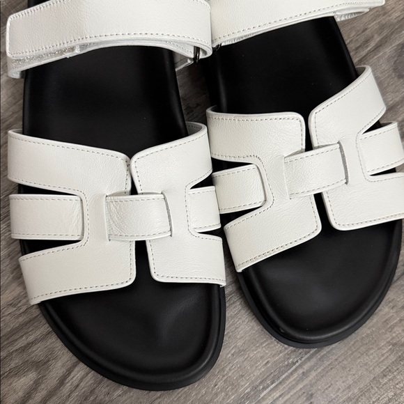 NEW M. Gemi "The Emanuela" White Leather Sandals Size 11 - Picture 3 of 5